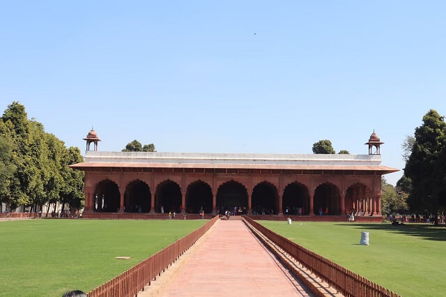 インドの赤い城（Red Fort）の内部の様子