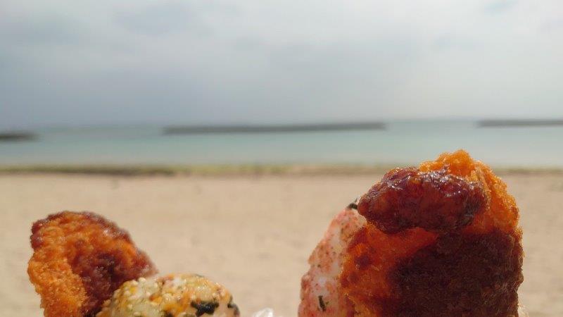 石垣島のマエサトビーチで食べたオニササ