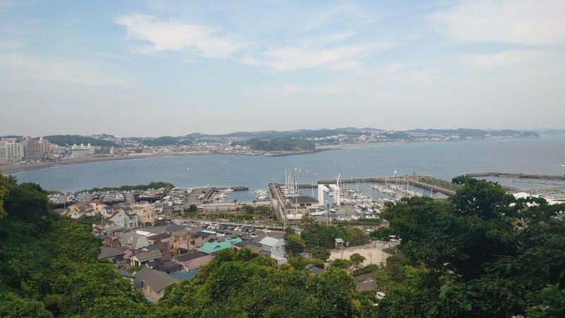 江の島シーキャンドルから見た鎌倉