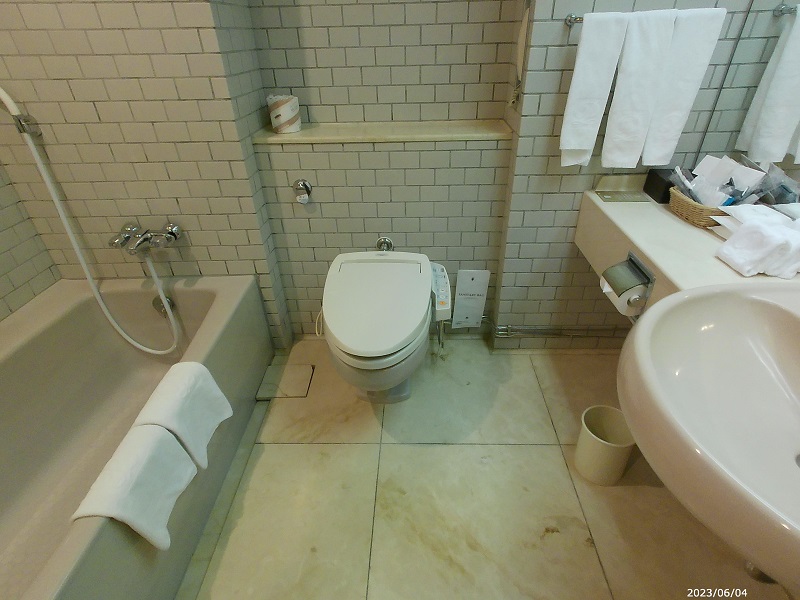 鎌倉プリンスホテルのゲストルームのトイレ