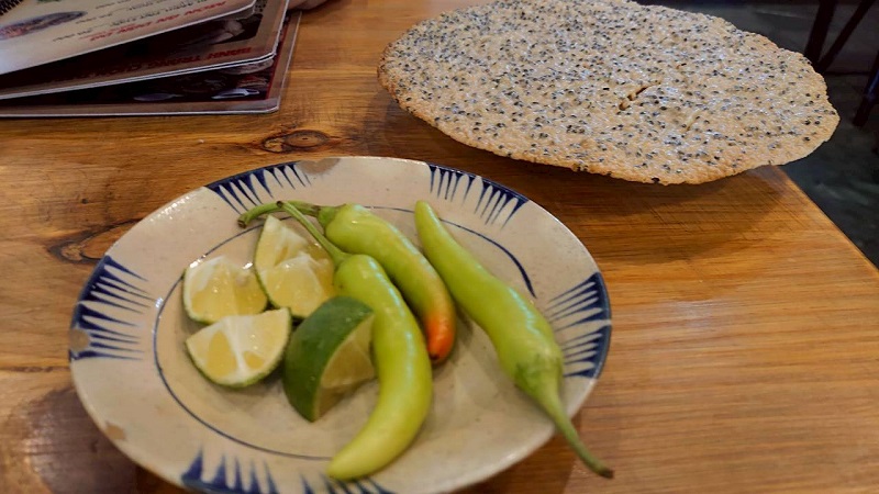 Món Quảng Bà Mua の料理