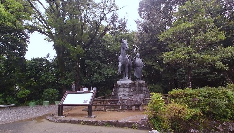 高知城 山内一豊の銅像